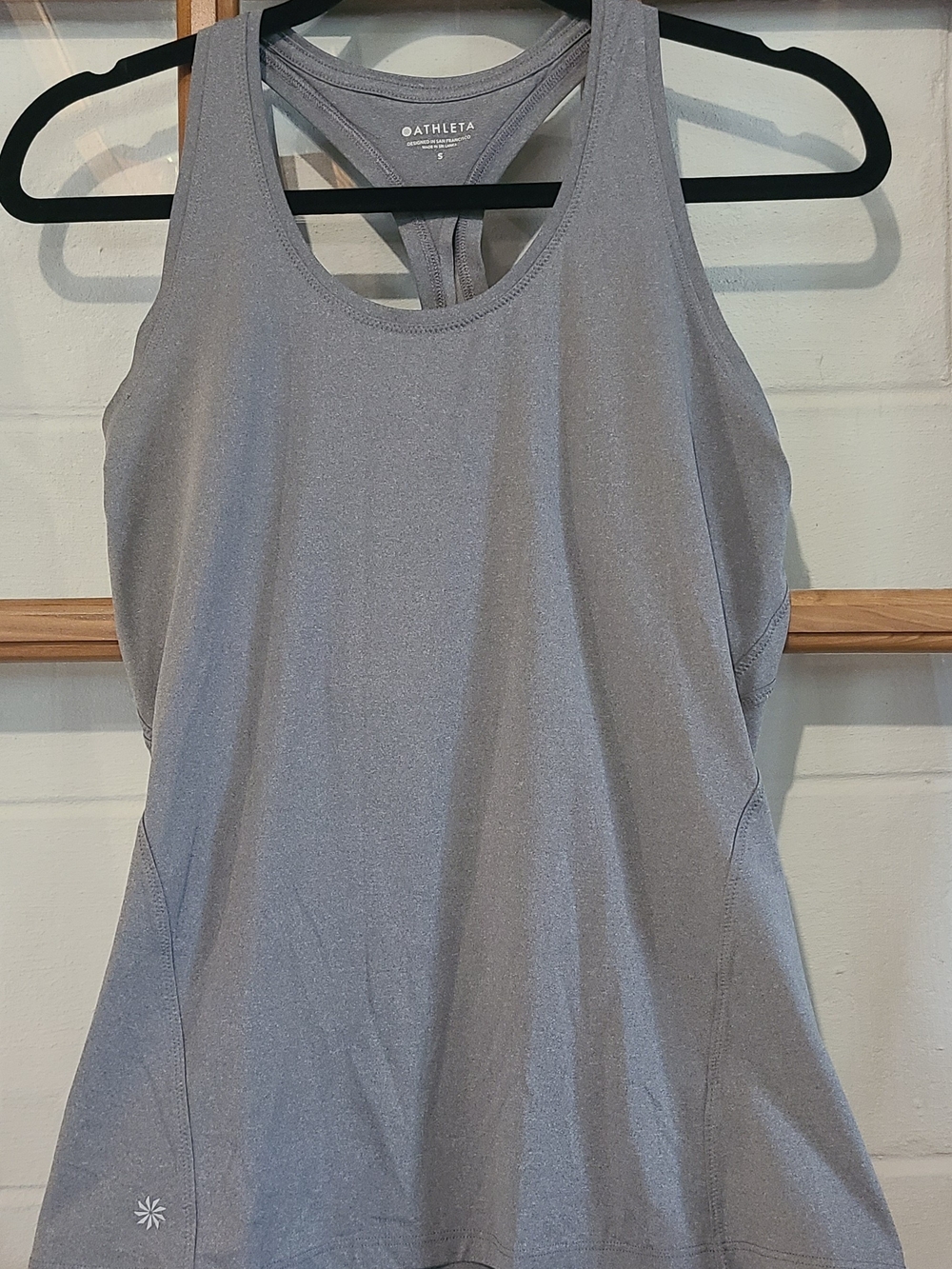 ATHLETA _ Limitless Keyhole Racerback Tank Grey S